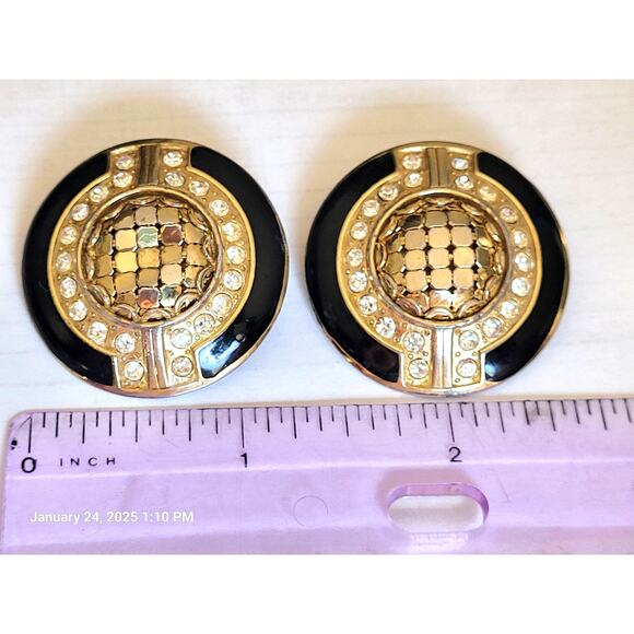 Vintage Whiting & Davis Medallion Gold Mesh Black Enamel Clip Earrings Art Deco - Picture 4 of 4